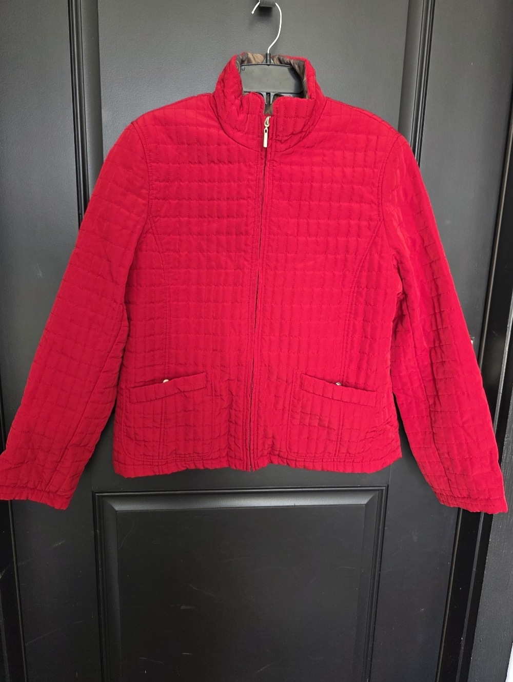 White Stag Women’s Red Quilted Jacket Medium 8/10 Lightweight Zip Puffer Coat
